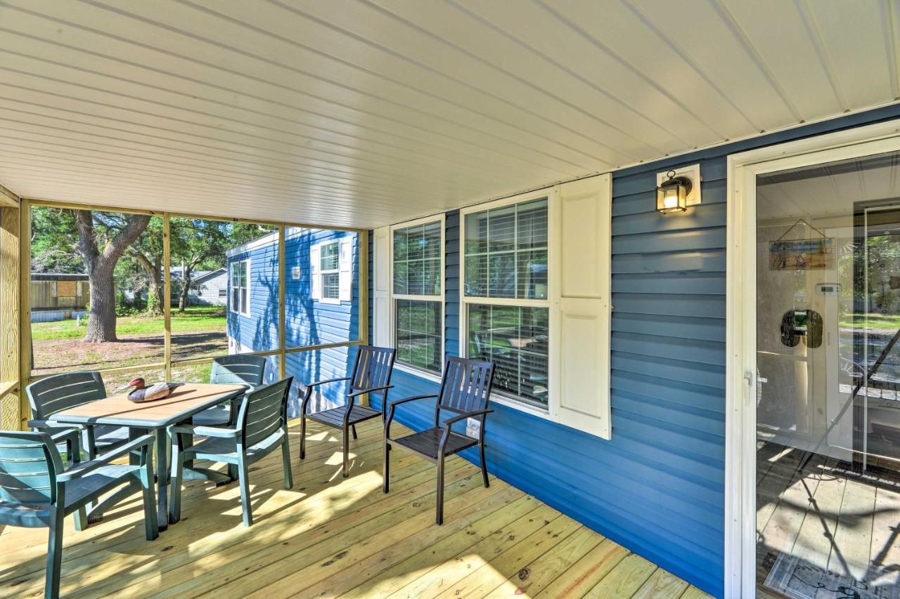 Pelican Place Coastal Cottage Walk To Back Sound Harkers Island Eksteriør bilde